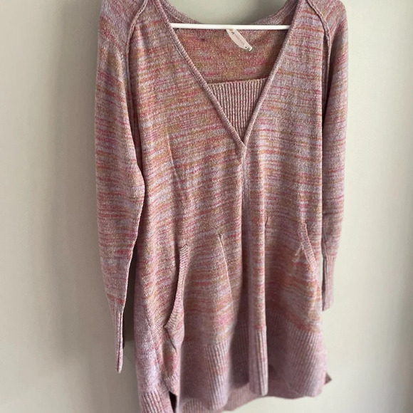 Daily Practice by Anthropologie - Hooded Ombré Pink Oversized Sweater - Small - Picture 10 of 11
